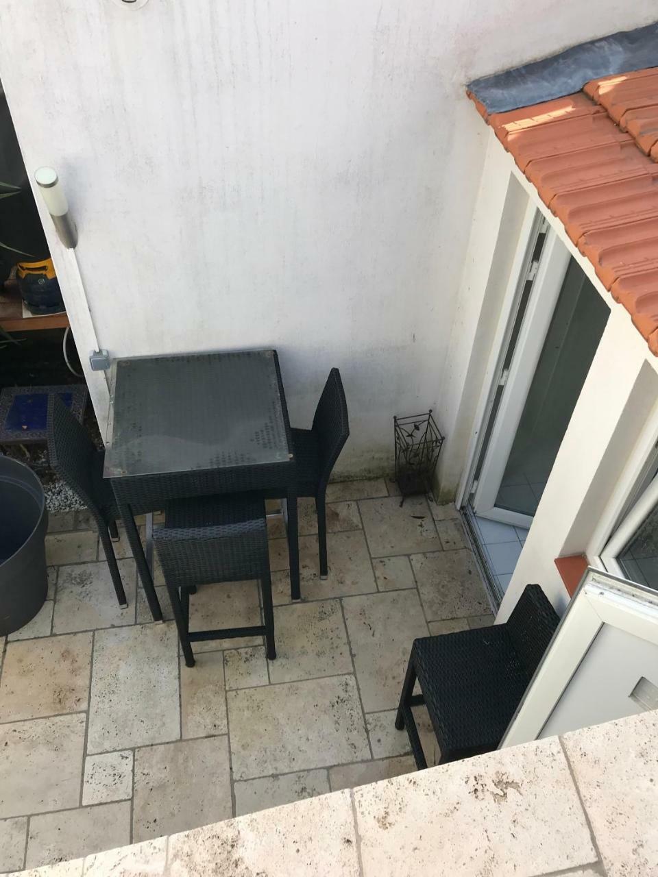 Studio Tout A Pieds Sanary-sur-Mer Exterior foto